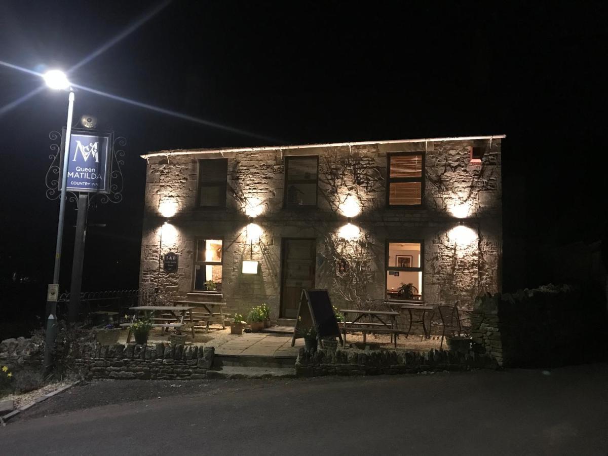 The Queen Matilda Country Rooms Avening Esterno foto
