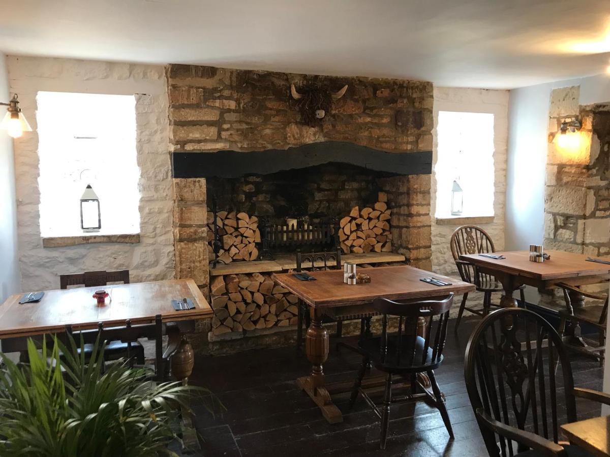 The Queen Matilda Country Rooms Avening Esterno foto